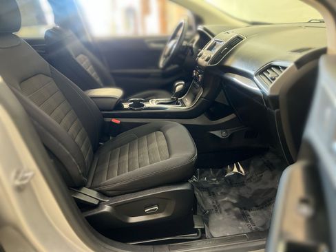 Used 2016 Ford Edge SEL image 30