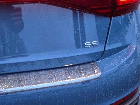 New 2026 Volkswagen Jetta SE FWD image 13
