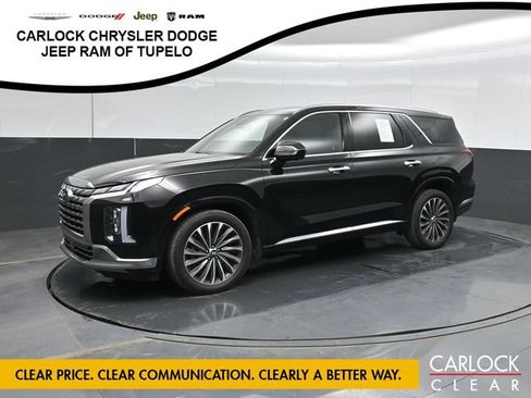 Used 2024 Hyundai Palisade Calligraphy FWD image 1