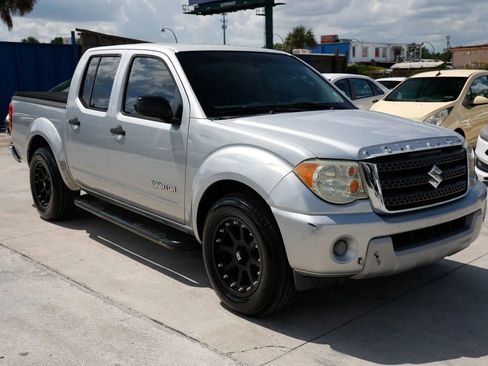 Used 2010 Suzuki Equator Sport RWD image 9