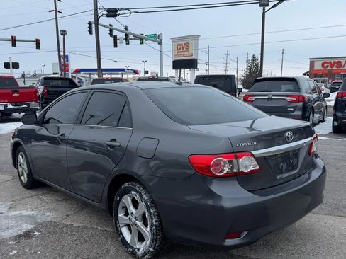Used 2013 Toyota Corolla LE Special Edition image 7