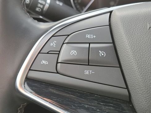 Used 2025 Cadillac XT5 Premium Luxury AWD/4WD image 15