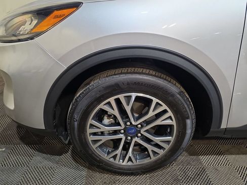 Used 2020 Ford Escape SEL AWD/4WD image 18