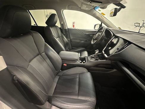Used 2020 Subaru Outback Limited AWD/4WD image 26