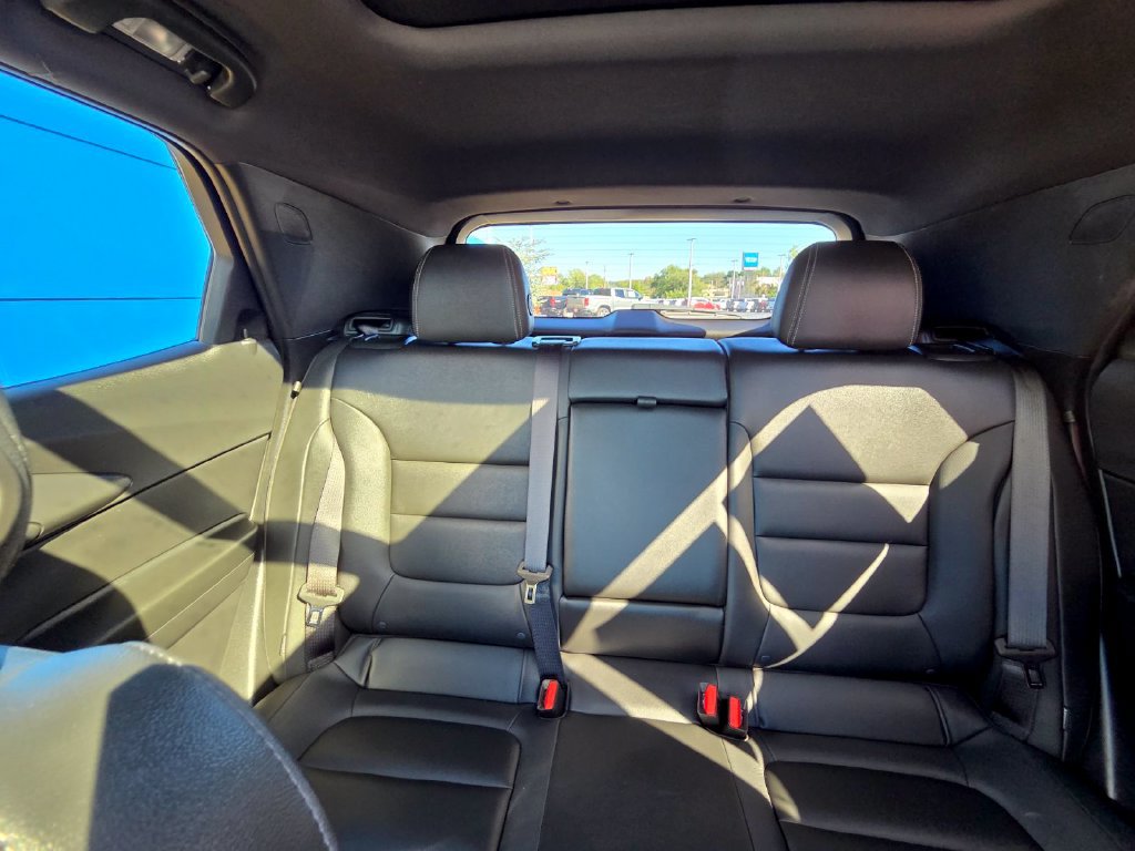 Used 2023 Chevrolet TrailBlazer ACTIV w/ Sun and Liftgate Package FWD image 25