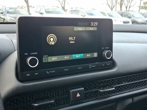 Certified 2023 Honda HR-V LX image 14