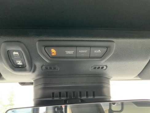 Used 2020 Jeep Wrangler Unlimited Sahara image 52