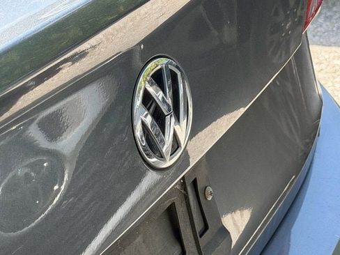 Used 2019 Volkswagen Jetta SEL FWD image 6