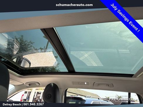 Used 2024 Volkswagen Tiguan SE FWD image 14