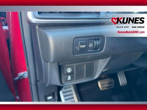 Used 2018 Honda Accord Sport image 8