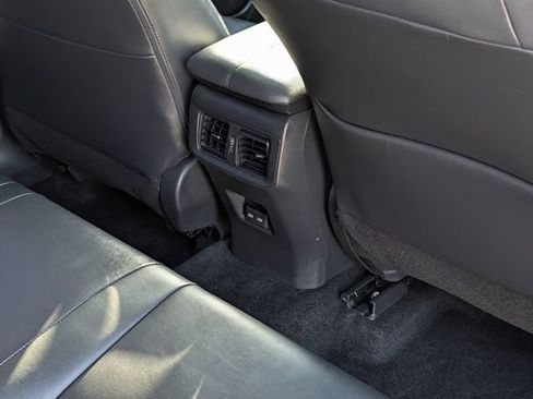 Used 2024 Toyota RAV4 XLE Premium FWD image 32