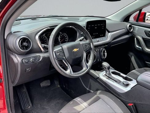 Used 2024 Chevrolet Blazer LT w/ Convenience Package FWD image 10