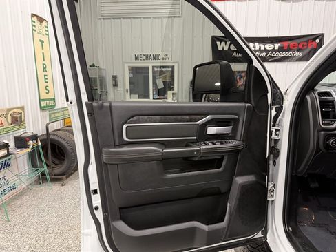 Used 2024 RAM 2500 Big Horn w/ Off Road Package AWD/4WD image 24