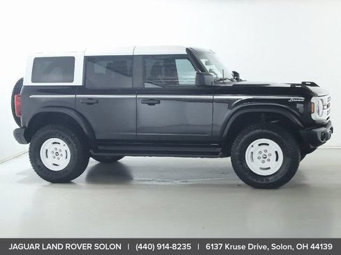 Used 2025 Ford Bronco Heritage Edition AWD/4WD image 10