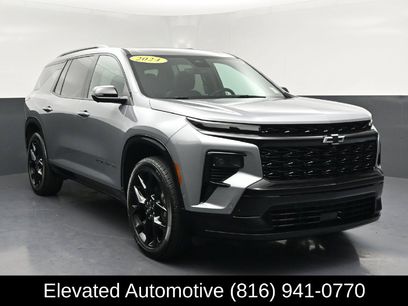 Used 2024 Chevrolet Traverse RS w/ LPO, Floor Liner Package