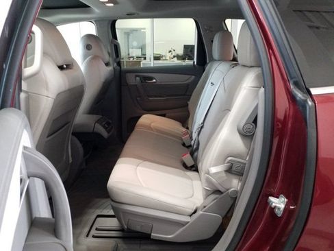 Used 2017 Chevrolet Traverse LT AWD/4WD image 13