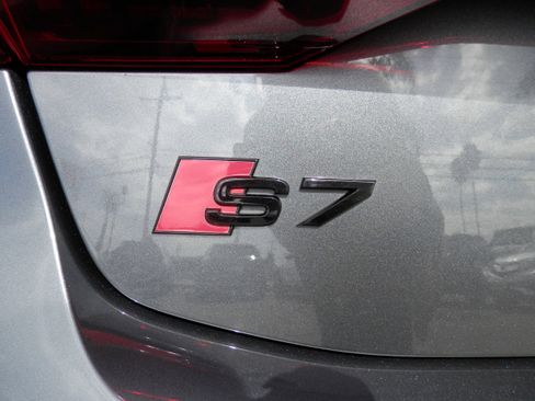 Used 2021 Audi S7 Prestige image 9