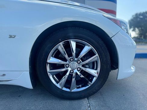 Used 2017 INFINITI Q50 3.0t Premium w/ 3.0T Premium Plus Package RWD image 22