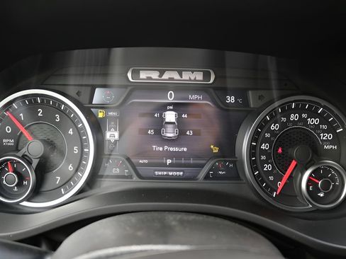 New 2026 RAM 1500 Lone Star AWD/4WD image 25