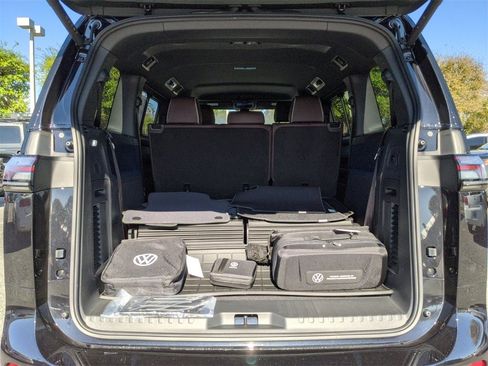 New 2025 Volkswagen ID. Buzz Pro S image 15