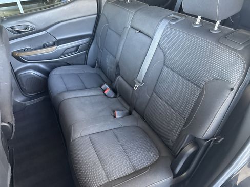 Used 2020 GMC Acadia SLE w/ Driver Convenience Package image 13