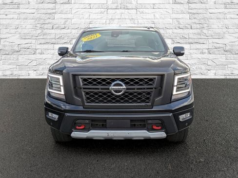 Used 2021 Nissan Titan PRO-4X w/ Pro-4x Convenience Package AWD/4WD image 3