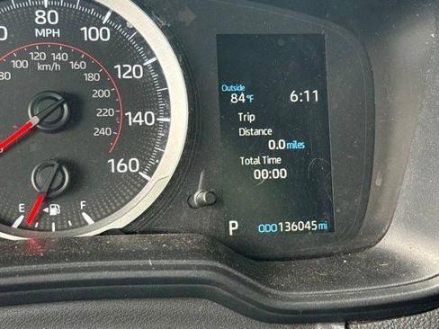 Used 2020 Toyota Corolla SE FWD image 9