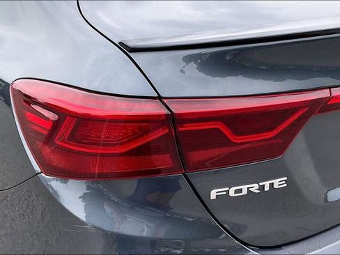 Used 2021 Kia Forte GT-Line w/ GT-Line Premium Package FWD image 28