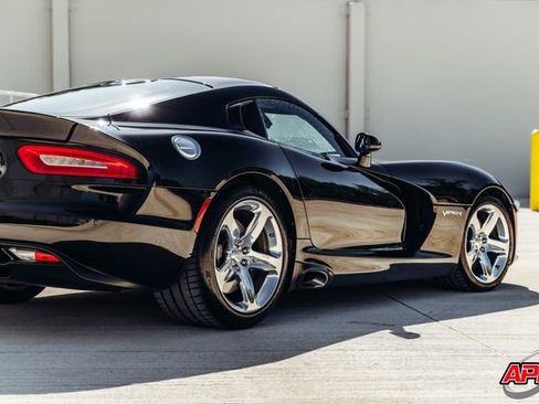 Used 2017 Dodge Viper SRT-10 RWD image 50