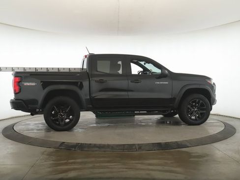 Used 2024 Chevrolet Colorado Trail Boss w/ Advanced Trailering Package image 6