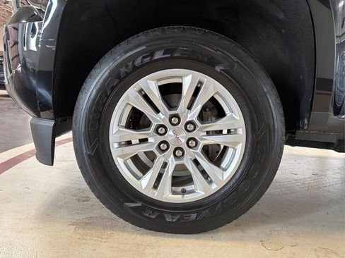 Used 2019 GMC Canyon SLE AWD/4WD image 12