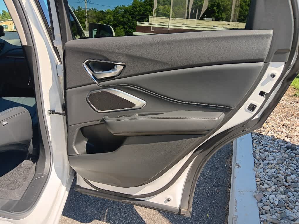 Used 2024 Acura RDX SH-AWD image 33