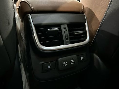 Used 2020 Subaru Outback Touring XT AWD/4WD image 25