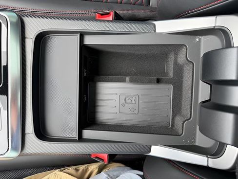 Used 2024 Audi RS Q8 image 24