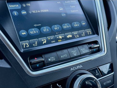 Used 2020 Acura MDX SH-AWD w/ Technology Package image 16