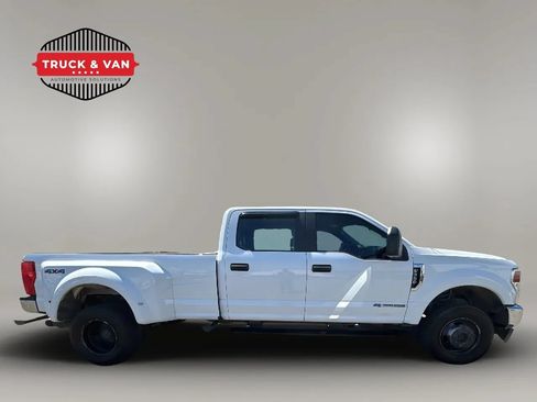 Used 2021 Ford F350 XL w/ Power Equipment Group AWD/4WD image 3