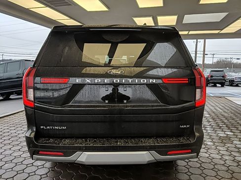 Certified 2025 Ford Expedition Max Platinum image 6