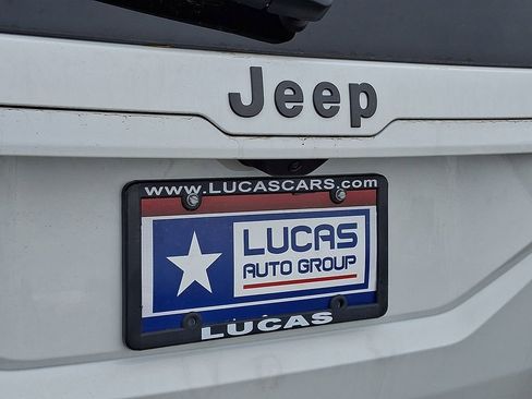 New 2026 Jeep Cherokee Laredo AWD/4WD image 21
