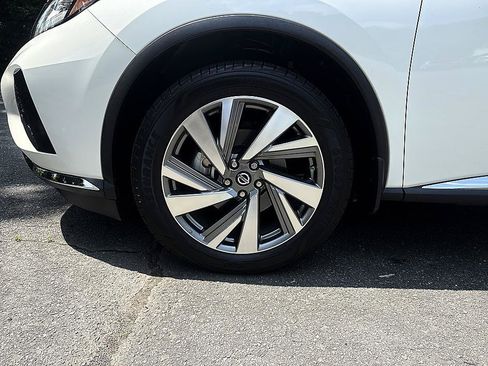 Used 2019 Nissan Murano SL w/ SL Technology Package FWD image 9
