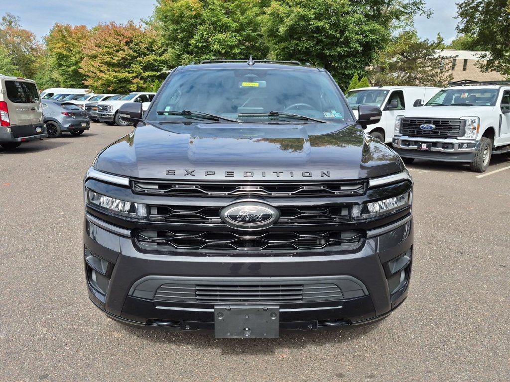 Certified 2023 Ford Expedition Max Limited AWD/4WD image 4