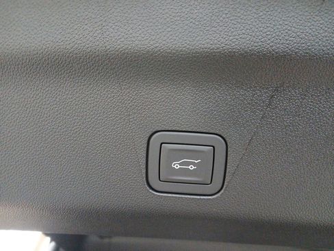 New 2026 Chevrolet Tahoe High Country image 27