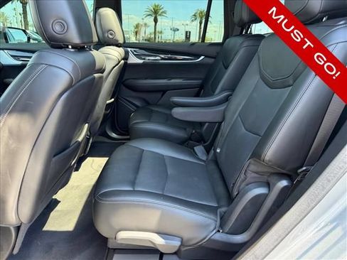 Certified 2024 Cadillac XT6 Premium Luxury w/ LPO, Floor Liner Package AWD/4WD image 7