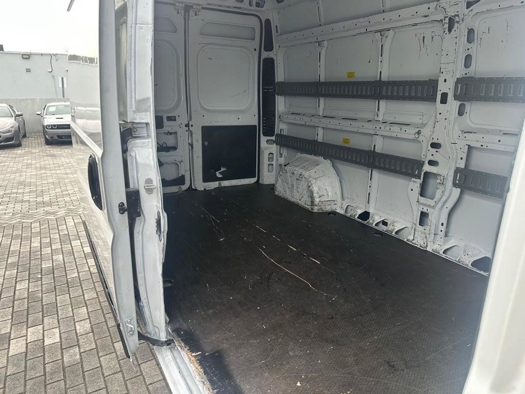 Used 2017 RAM ProMaster 2500 FWD image 10