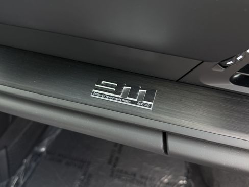 Certified 2024 Porsche 911 AWD/4WD image 19