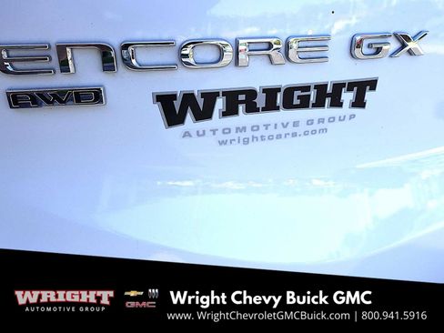 Used 2024 Buick Encore GX Avenir w/ Avenir Technology Package image 8