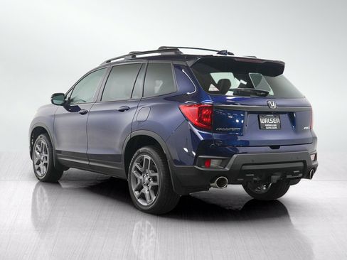 Used 2023 Honda Passport EX-L image 3