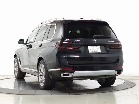 Used 2026 BMW X7 xDrive40i w/ Premium Package image 6