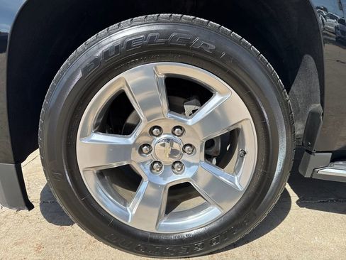 Certified 2017 Chevrolet Suburban Premier AWD/4WD image 10