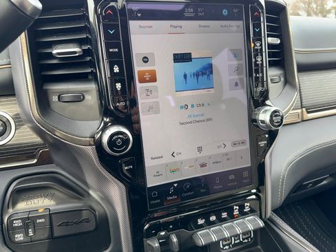 Used 2022 RAM 3500 Limited image 19