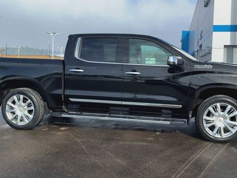 Certified 2022 Chevrolet Silverado 1500 High Country w/ High Country Premium Package image 9